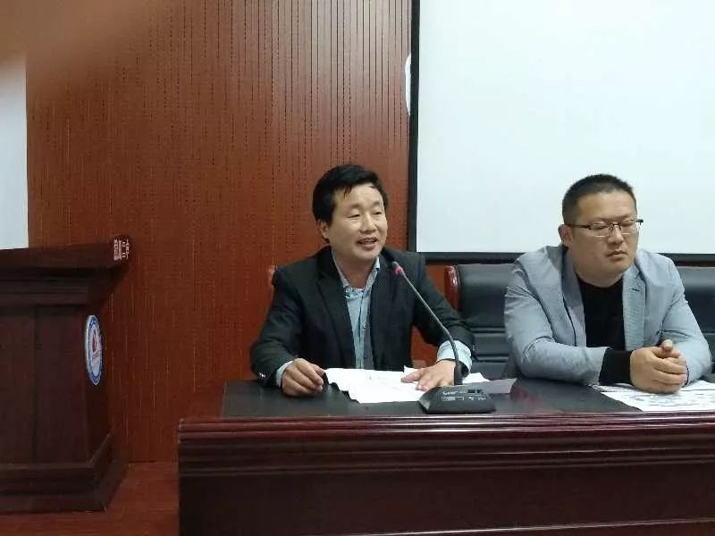 潢川二中召开九年级市一模成绩分析会