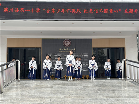 節(jié)目表演.jpg