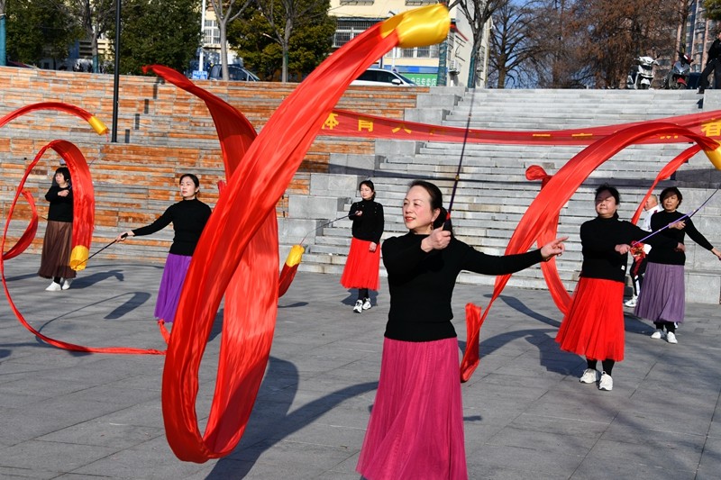 涉及上千户家庭搬迁安置