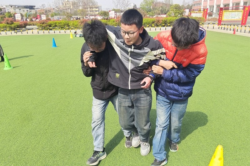 54db4049175594c49a3b863c79c399e.jpg