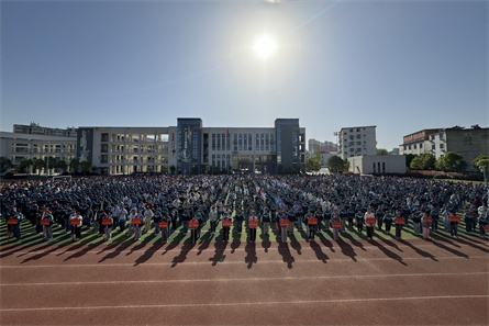 ece9eca26643045273be289976c26cc.jpg